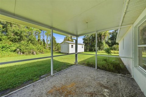 Villa ou maison à vendre à North Port, Floride: 3 chambres, 179.86 m2 № 2286953 - photo 27