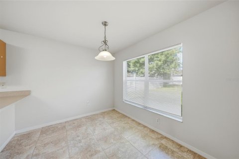 Villa ou maison à vendre à North Port, Floride: 3 chambres, 179.86 m2 № 2286953 - photo 8