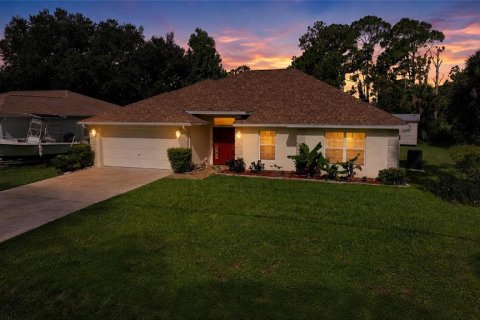 House in North Port, Florida 3 bedrooms, 179.86 sq.m. № 2286953