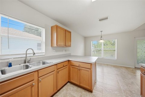 Villa ou maison à vendre à North Port, Floride: 3 chambres, 179.86 m2 № 2286953 - photo 4