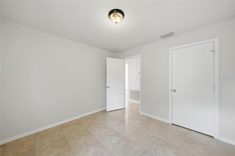 Villa ou maison à vendre à North Port, Floride: 3 chambres, 179.86 m2 № 2286953 - photo 17
