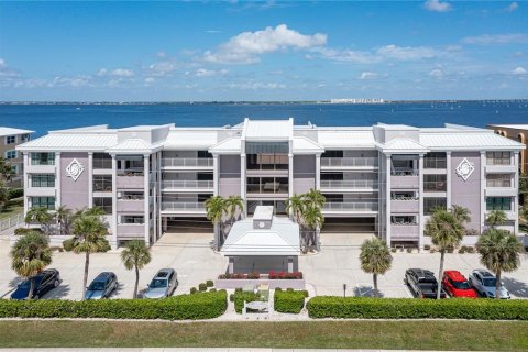 Copropriété à vendre à Punta Gorda, Floride: 3 chambres, 204.38 m2 № 2093731 - photo 12