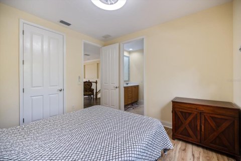 Townhouse in Ellenton, Florida 4 bedrooms, 226.4 sq.m. № 2212491 - photo 23