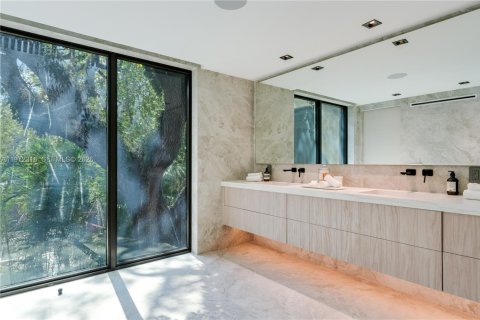 Купить виллу или дом в Майами, Флорида 7 спален, 593.92м2, № 2036413 - фото 19