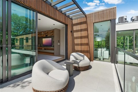 Купить виллу или дом в Майами, Флорида 7 спален, 593.92м2, № 2036413 - фото 21