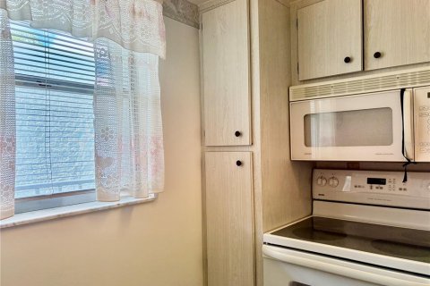 Купить кондоминиум в Сарасота, Флорида 4 комнаты, 60.2м2, № 2096163 - фото 9