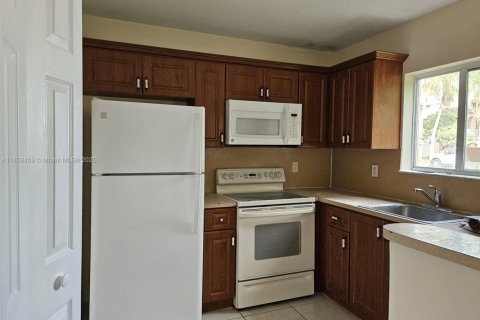 Condo in Homestead, Florida, 3 bedrooms  № 1890582 - photo 4