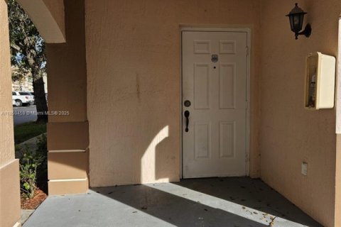 Condo in Homestead, Florida, 3 bedrooms  № 1890582 - photo 2