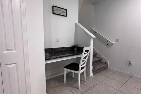 Touwnhouse à vendre à Zephyrhills, Floride: 3 chambres, 166.02 m2 № 1654004 - photo 6