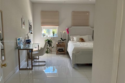 Copropriété à louer à Miami, Floride: 2 chambres, 111.95 m2 № 2024975 - photo 7