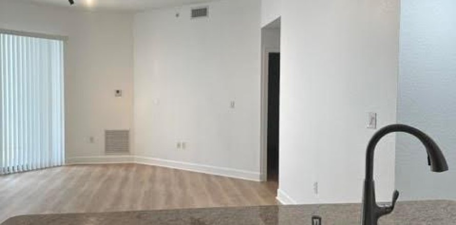 Condominio en Hollywood, Florida, 2 dormitorios № 1163220