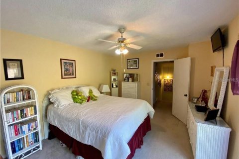 Duplex in Orlando, Florida 3 bedrooms, 161.28 sq.m. № 1871038 - photo 17