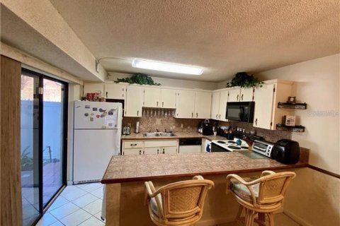 Duplex in Orlando, Florida 3 bedrooms, 161.28 sq.m. № 1871038 - photo 8