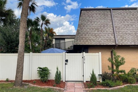 Duplex in Orlando, Florida 3 bedrooms, 161.28 sq.m. № 1871038 - photo 1