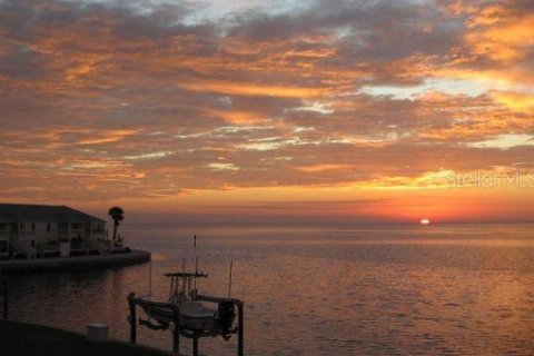 Condominio en venta en Saint Petersburg, Florida, 2 dormitorios, 94.57 m2 № 1853720 - foto 16