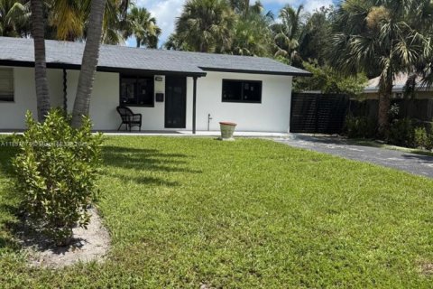 House in Fort Lauderdale, Florida 2 bedrooms, 72.37 sq.m. № 2020547 - photo 2