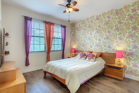 Casa en alquiler en Orlando, Florida, 4 dormitorios, 310.94 m2 № 2204917 - foto 27