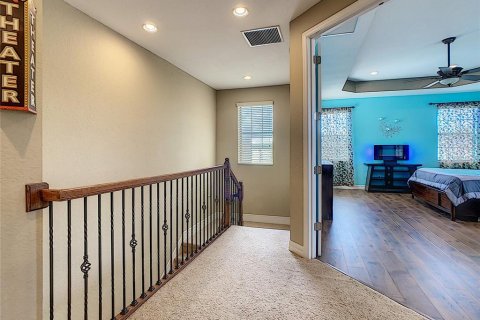 Casa en alquiler en Orlando, Florida, 4 dormitorios, 310.94 m2 № 2204917 - foto 19