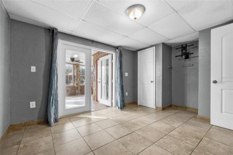 House in Bell, Florida 3 bedrooms, 133.78 sq.m. № 1536326 - photo 25