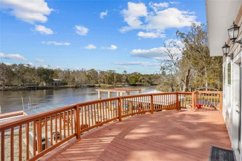 House in Bell, Florida 3 bedrooms, 133.78 sq.m. № 1536326 - photo 5