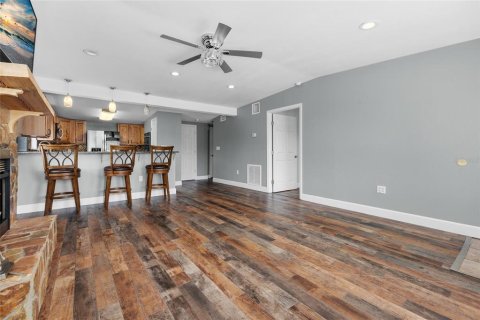 House in Bell, Florida 3 bedrooms, 133.78 sq.m. № 1536326 - photo 15