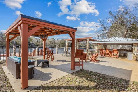 House in Bell, Florida 3 bedrooms, 133.78 sq.m. № 1536326 - photo 8