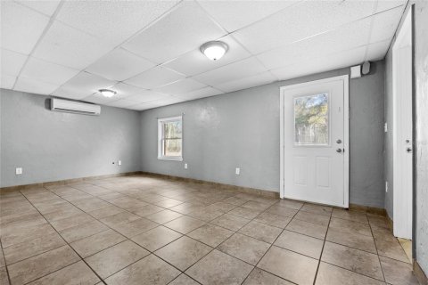 House in Bell, Florida 3 bedrooms, 133.78 sq.m. № 1536326 - photo 26