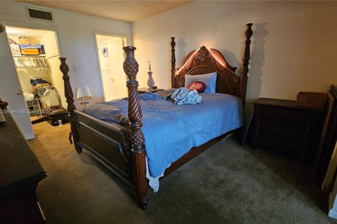 Condo in Lauderdale Lakes, Florida, 1 bedroom  № 1947431 - photo 28