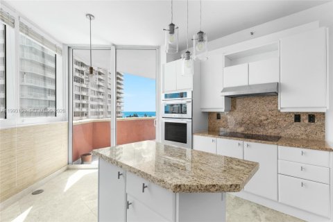 Copropriété à vendre à Miami Beach, Floride: 3 chambres, 217.39 m2 № 2055984 - photo 18