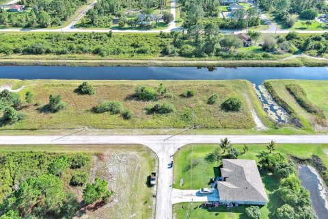 Land in Lehigh Acres, Florida № 2163513 - photo 10