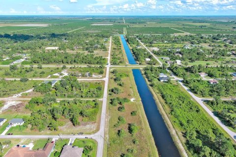 Land in Lehigh Acres, Florida № 2163513 - photo 17