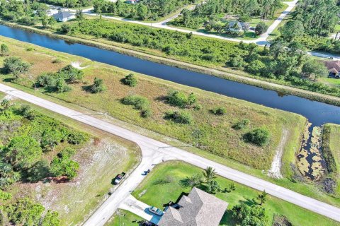 Land in Lehigh Acres, Florida № 2163513 - photo 13