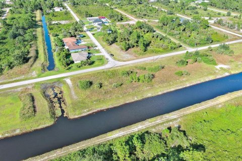 Land in Lehigh Acres, Florida № 2163513 - photo 19