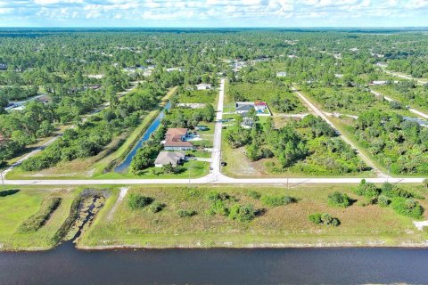 Land in Lehigh Acres, Florida № 2163513 - photo 21
