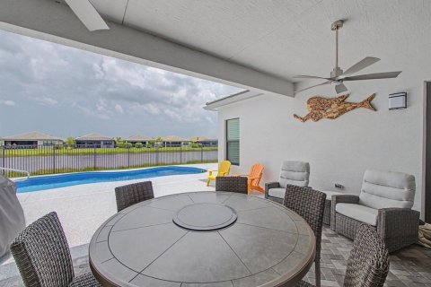Villa ou maison à vendre à Port St. Lucie, Floride: 3 chambres, 319.21 m2 № 2181216 - photo 28