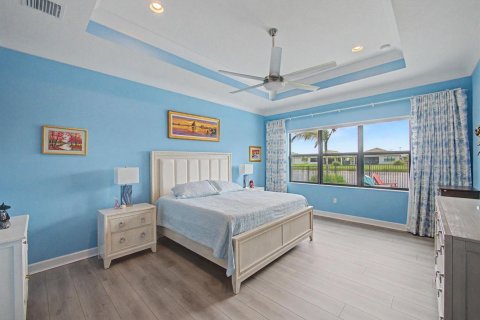 Villa ou maison à vendre à Port St. Lucie, Floride: 3 chambres, 319.21 m2 № 2181216 - photo 14