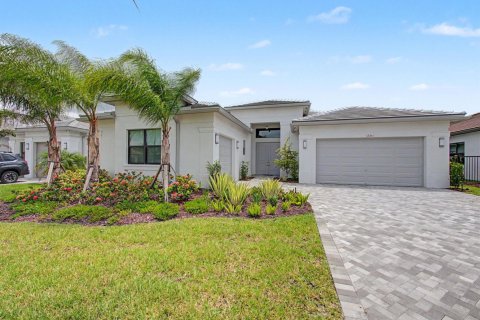 Villa ou maison à vendre à Port St. Lucie, Floride: 3 chambres, 319.21 m2 № 2181216 - photo 6