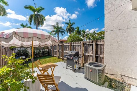 Touwnhouse à louer à Miami, Floride: 2 chambres, 86.96 m2 № 1973121 - photo 8