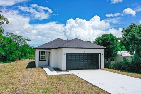 House in Babson Park, Florida 3 bedrooms, 109.07 sq.m. № 1898494 - photo 1