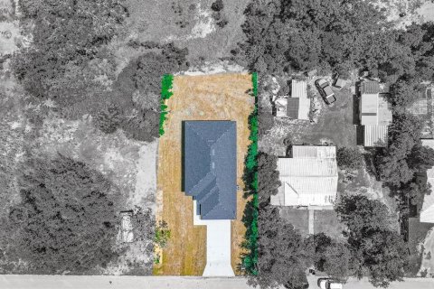 House in Babson Park, Florida 3 bedrooms, 109.07 sq.m. № 1898494 - photo 6
