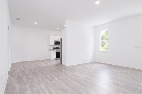House in Babson Park, Florida 3 bedrooms, 109.07 sq.m. № 1898494 - photo 11