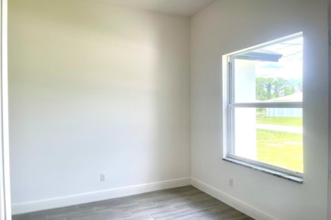 House in Palm Bay, Florida 4 bedrooms, 183.3 sq.m. № 2177011 - photo 20