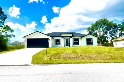 House in Palm Bay, Florida 4 bedrooms, 183.3 sq.m. № 2177011