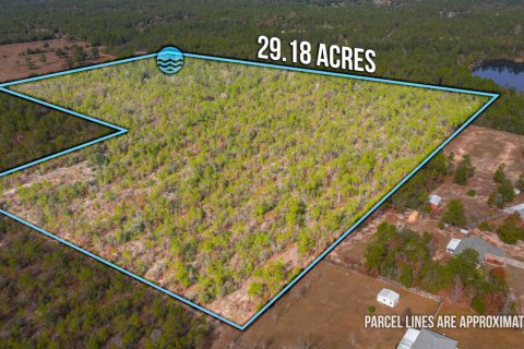 Terreno en venta en Crestview, Florida № 558086 - foto 1