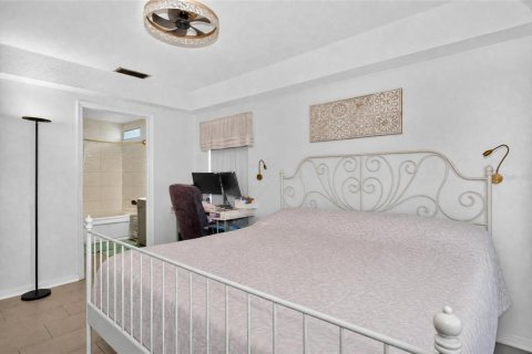 Villa ou maison à vendre à Valrico, Floride: 3 chambres, 122.63 m2 № 2323050 - photo 15