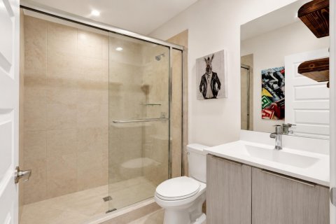 Townhouse in Doral, Florida 3 bedrooms, 259.1 sq.m. № 2087072 - photo 5