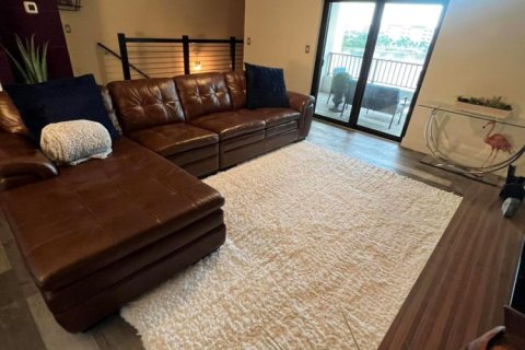 Townhouse in Doral, Florida 3 bedrooms, 259.1 sq.m. № 2087072 - photo 21