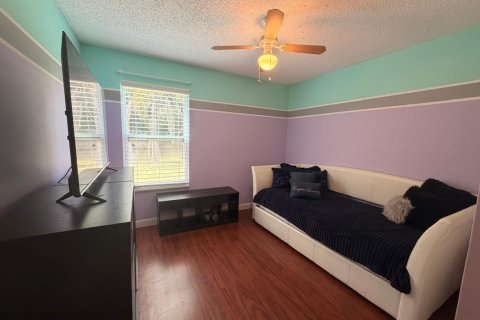 House in Port St. Lucie, Florida 3 bedrooms, 128.48 sq.m. № 2185324 - photo 22