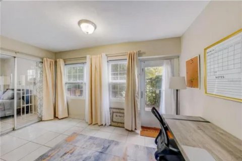 Condominio en venta en Clearwater, Florida, 2 dormitorios, 95.88 m2 № 1245415 - foto 9