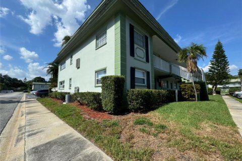 Condominio en venta en Clearwater, Florida, 2 dormitorios, 95.88 m2 № 1245415 - foto 1